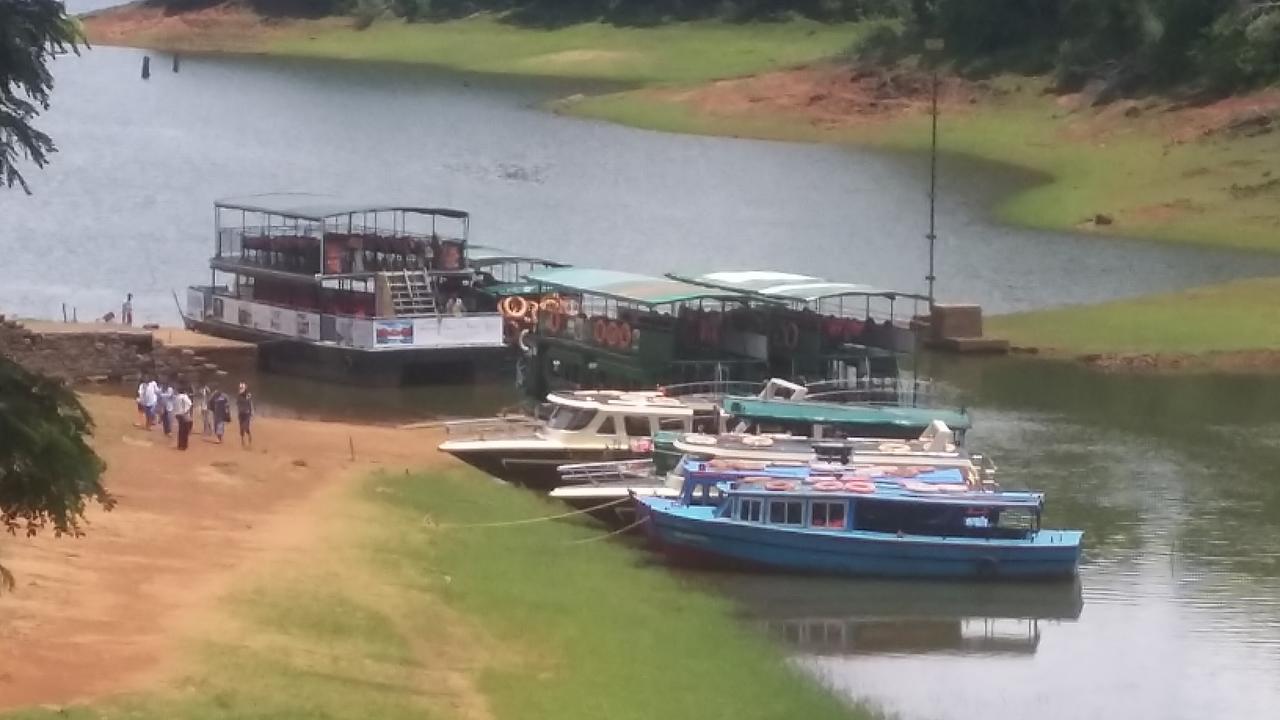 Quadiriya Palace Thekkady Dış mekan fotoğraf