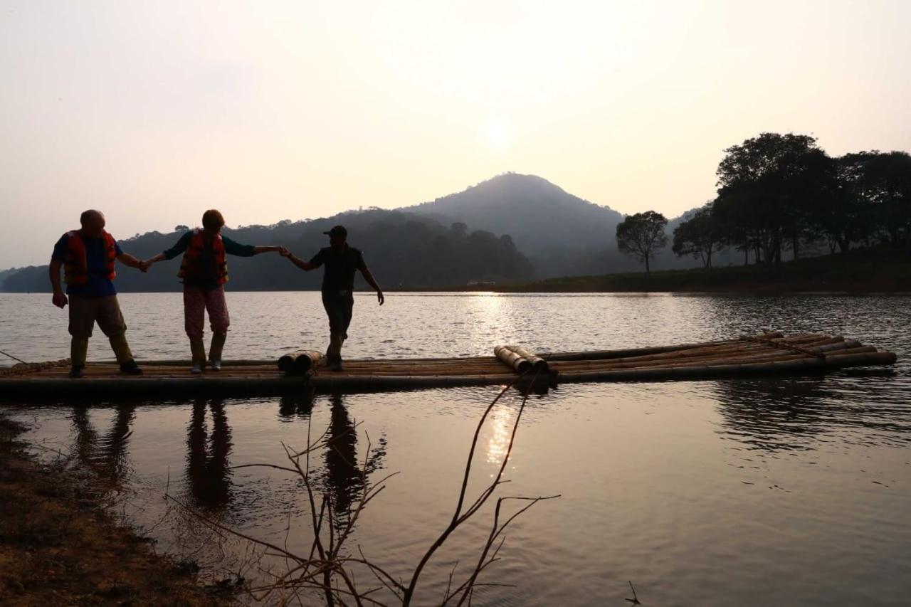 Quadiriya Palace Thekkady Dış mekan fotoğraf